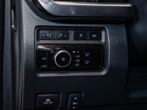 Used 2024 Ford F350 Lariat w/ Lariat Ultimate Package image 18