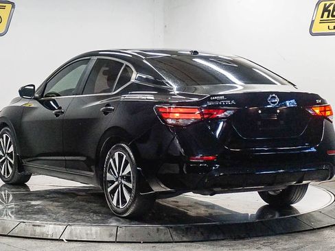 Used 2023 Nissan Sentra SV w/ SV Premium Package image 2