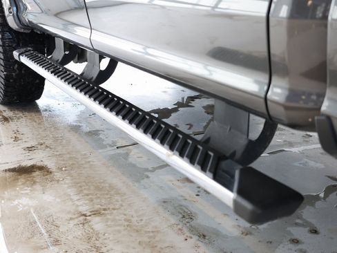 Used 2017 Ford F350 Lariat w/ Lariat Value Package image 10