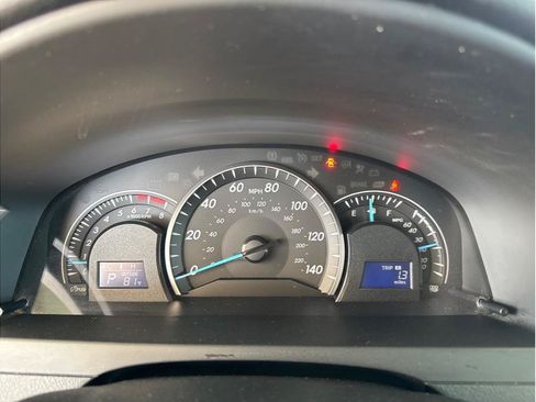 Used 2012 Toyota Camry LE FWD image 15