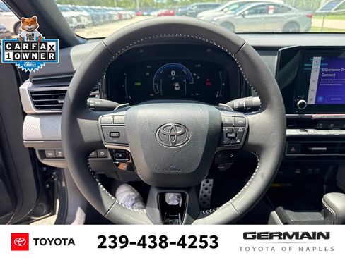 Used 2026 Toyota Camry SE FWD image 18