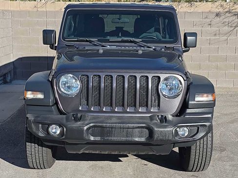 Used 2018 Jeep Wrangler Unlimited Sport S image 5
