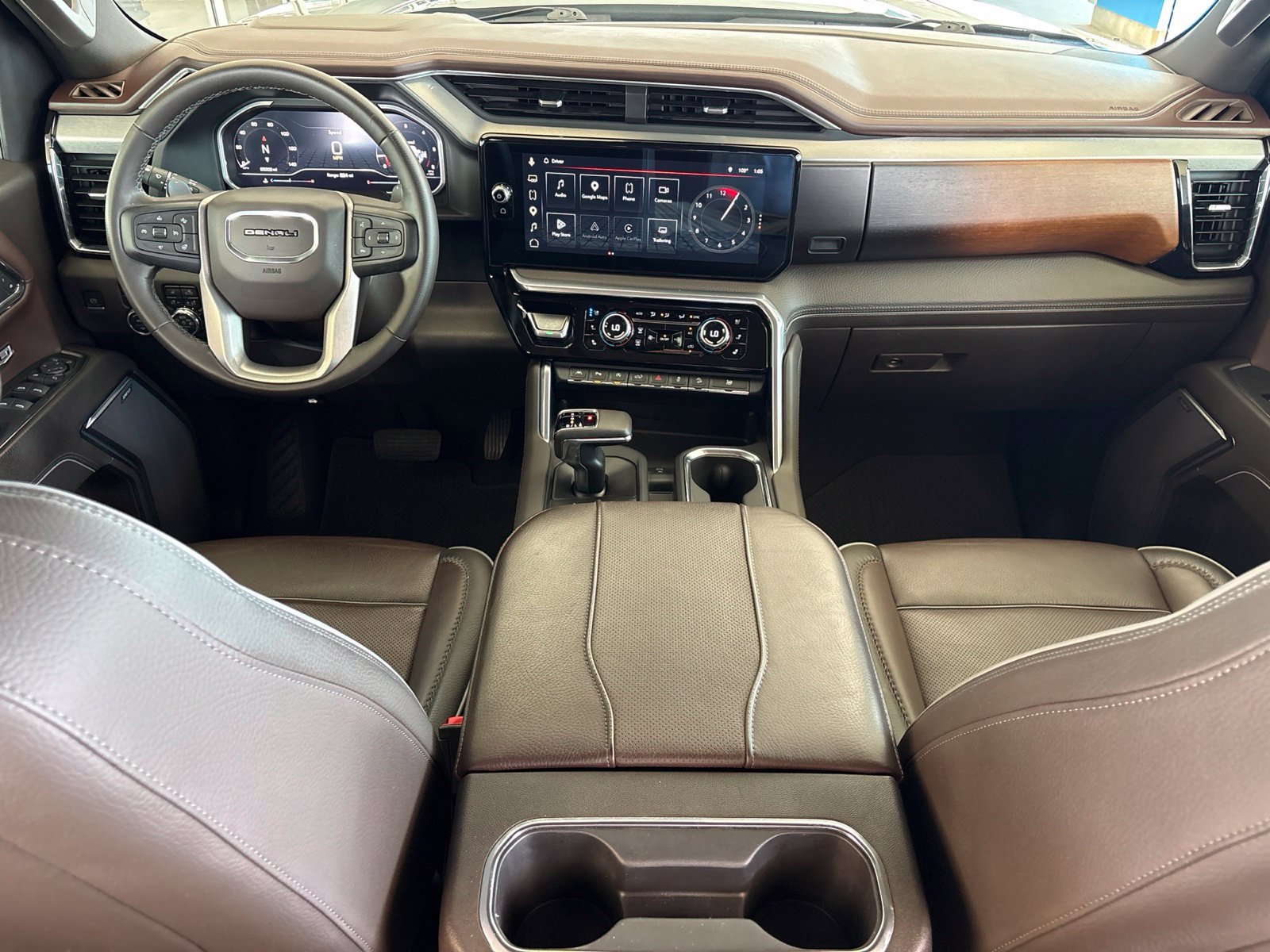 Used 2023 GMC Sierra 1500 Denali w/ Denali Reserve Package AWD/4WD image 26