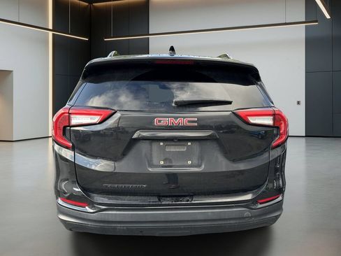Used 2022 GMC Terrain SLE w/ Driver Convenience Package FWD image 7