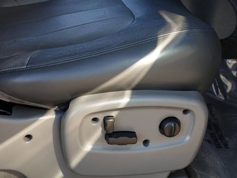 Used 2004 GMC Envoy SLT image 68