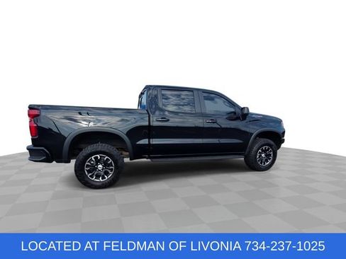 Used 2023 Chevrolet Silverado 1500 ZR2 w/ Technology Package AWD/4WD image 8