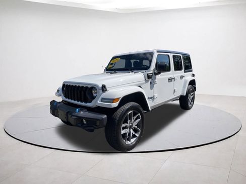 Used 2024 Jeep Wrangler Sport S w/ Convenience Group image 3