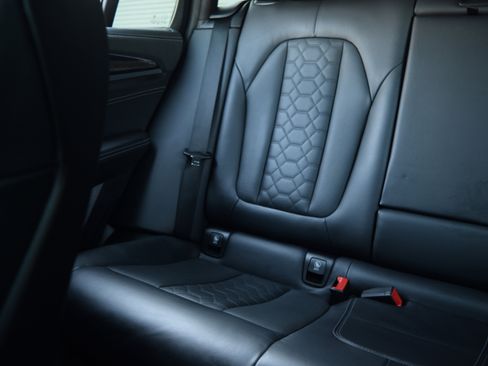 Used 2020 BMW X4 M image 16