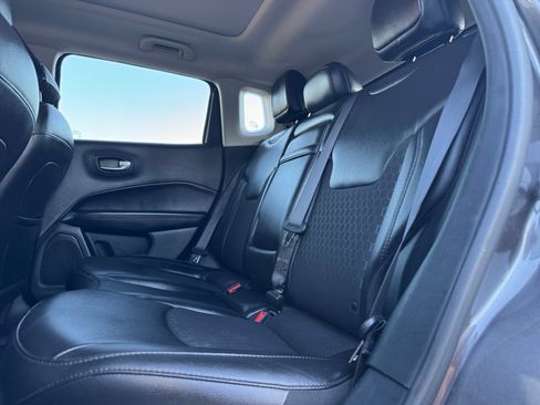 Used 2019 Jeep Compass Altitude image 17