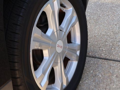 Used 2017 GMC Terrain SLT w/ Open Road Package image 41