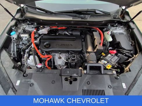Used 2024 Honda CR-V Sport Touring image 32