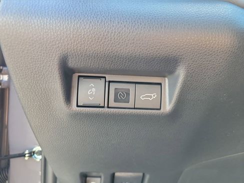 New 2026 Toyota RAV4 FWD image 33