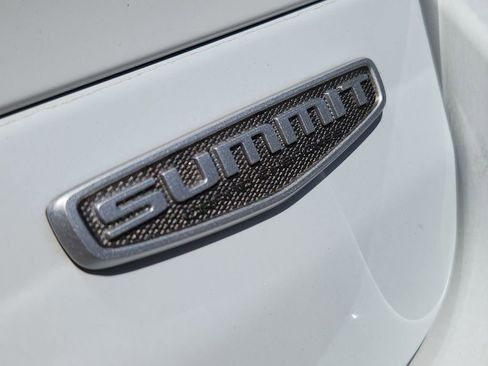 Certified 2024 Jeep Grand Cherokee Summit AWD/4WD image 12