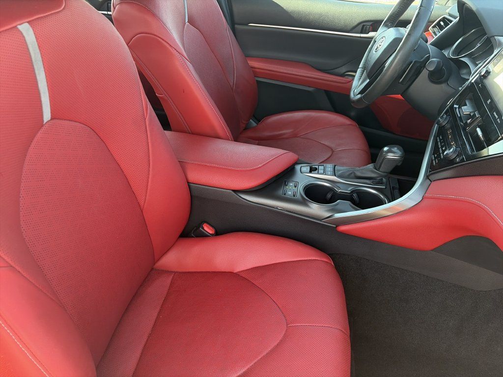 Used 2021 Toyota Camry XSE w/ Navigation Upgrade Package FWD image 31