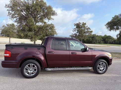 Used 2007 Ford Explorer Sport Trac Limited RWD image 55