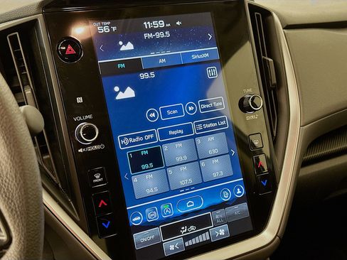 Used 2024 Subaru Crosstrek 2.0i Premium image 21