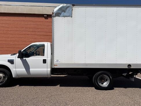 Used 2009 Ford F350 XLT RWD image 5