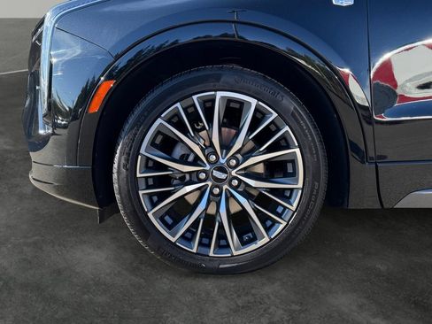 Used 2024 Cadillac XT4 Sport AWD/4WD image 4