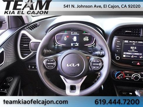 Used 2023 Kia Soul LX FWD image 19