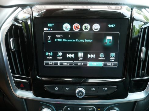 Used 2019 Chevrolet Traverse LT w/ LPO, Blackout Package AWD/4WD image 22