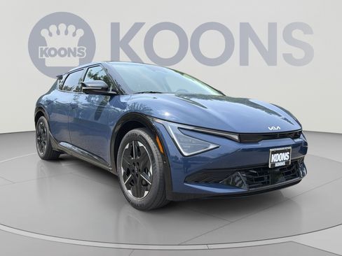 New 2026 Kia EV6 Wind AWD/4WD image 10