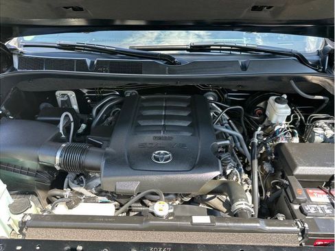 Used 2021 Toyota Tundra SR5 w/ TRD Off-Road Package AWD/4WD image 23