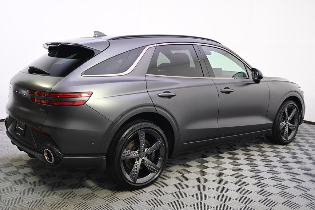 Used 2024 Genesis GV70 2.5T w/ Sport Prestige Package AWD/4WD image 7