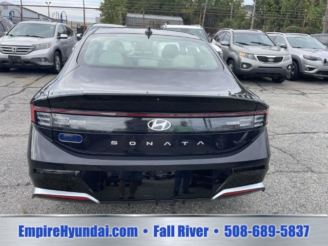 Used 2024 Hyundai Sonata SEL FWD image 4