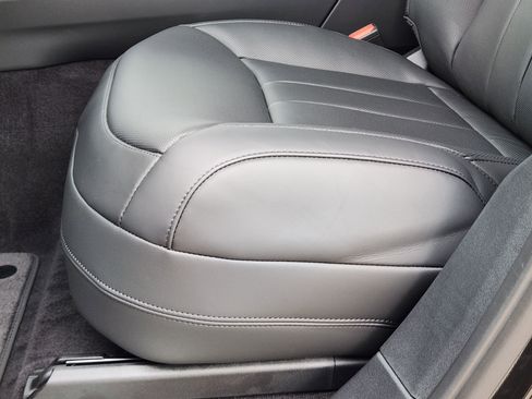 New 2026 Land Rover Range Rover Sport SE image 24