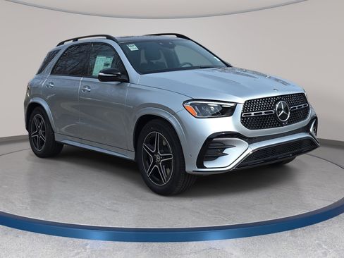 New 2026 Mercedes-Benz GLE 580 4MATIC image 3