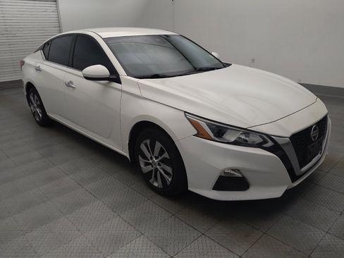 Used 2021 Nissan Altima 2.5 S FWD image 13
