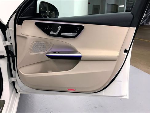 Certified 2023 Mercedes-Benz C 300 Sedan image 10