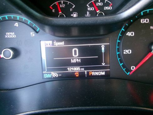 Used 2016 Chevrolet Colorado LT w/ LT Convenience Package AWD/4WD image 17