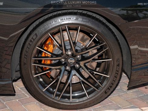 Used 2020 Nissan GT-R Premium w/ Premium Interior Package AWD/4WD image 40