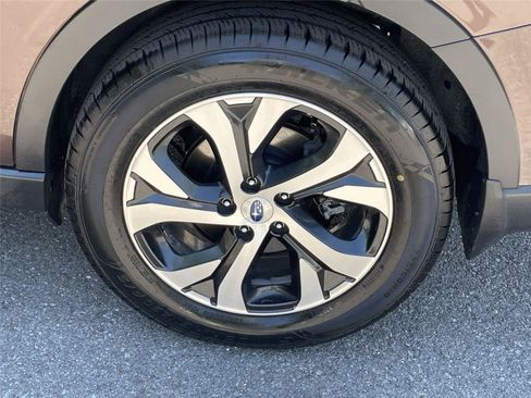 Certified 2021 Subaru Outback Limited w/ Popular Package #2 AWD/4WD image 11