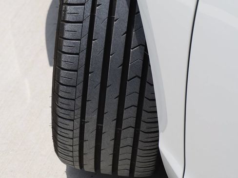 Used 2024 Honda Accord EX-L image 5