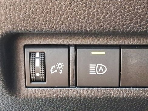 Certified 2020 Toyota RAV4 XSE w/ Carpet Mat Package image 24