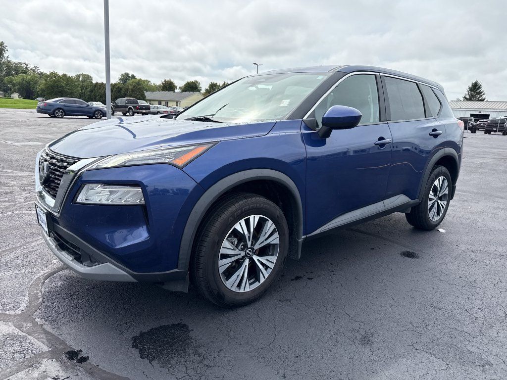 Used 2023 Nissan Rogue SV AWD/4WD image 4