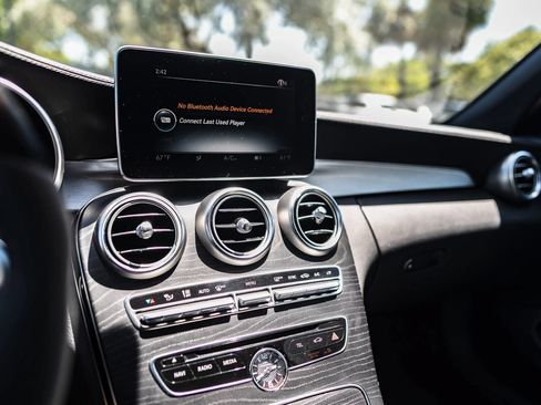 Used 2017 Mercedes-Benz C 63 AMG S image 28