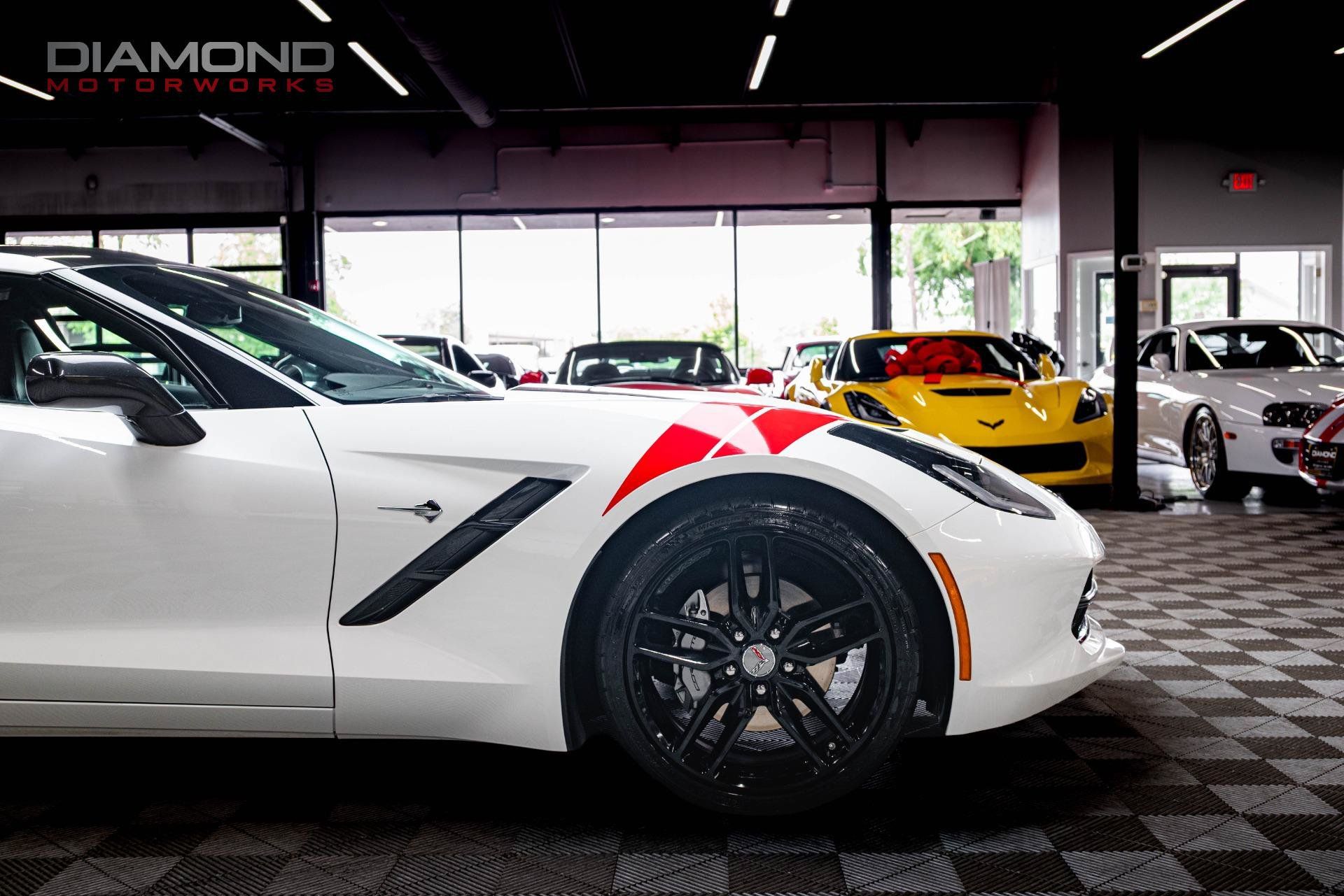 Used 2019 Chevrolet Corvette Stingray Coupe w/ 1LT RWD image 25