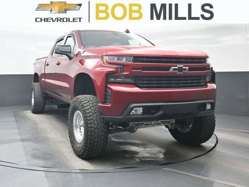 Used 2021 Chevrolet Silverado 1500 RST AWD/4WD image 1