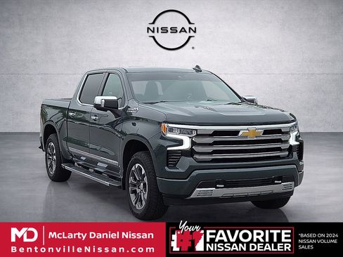 Used 2026 Chevrolet Silverado 1500 High Country w/ Technology Package AWD/4WD image 1