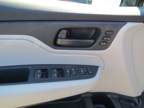 Used 2026 Honda Odyssey EX-L image 17