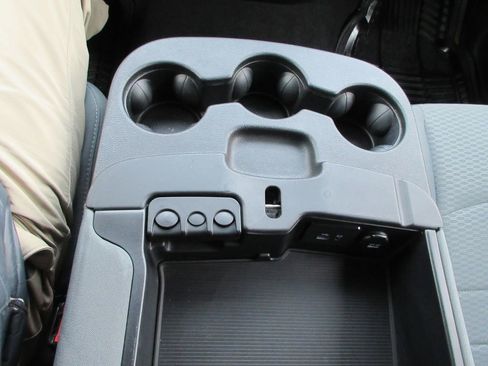 Used 2016 RAM 1500 Express w/ Black Ram 1500 Express Group image 31