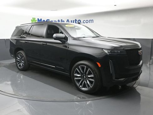 Used 2023 Cadillac Escalade Sport Platinum AWD/4WD image 2