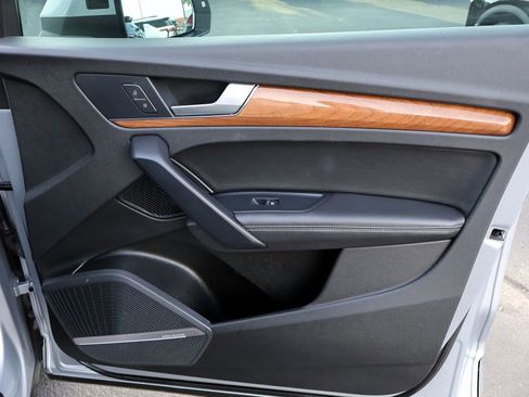 Used 2022 Audi Q5 2.0T Premium Plus w/ Premium Plus Package image 20