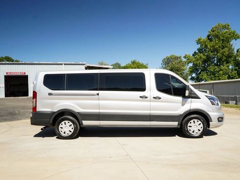 Used 2023 Ford Transit 350 XLT RWD image 3