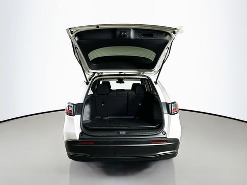 Used 2024 Honda HR-V LX image 33