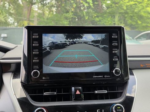 Used 2022 Toyota Corolla XSE FWD image 19