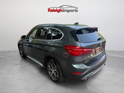 Used 2019 BMW X1 sDrive28i w/ Convenience Package FWD image 3